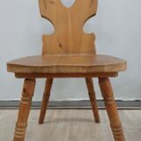 Series of 4 Savoyard pine chairs