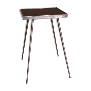 Table basse aux pattes