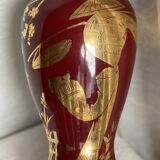 Vintage 1970 red and gold ceramic lamp with oriental decorations.