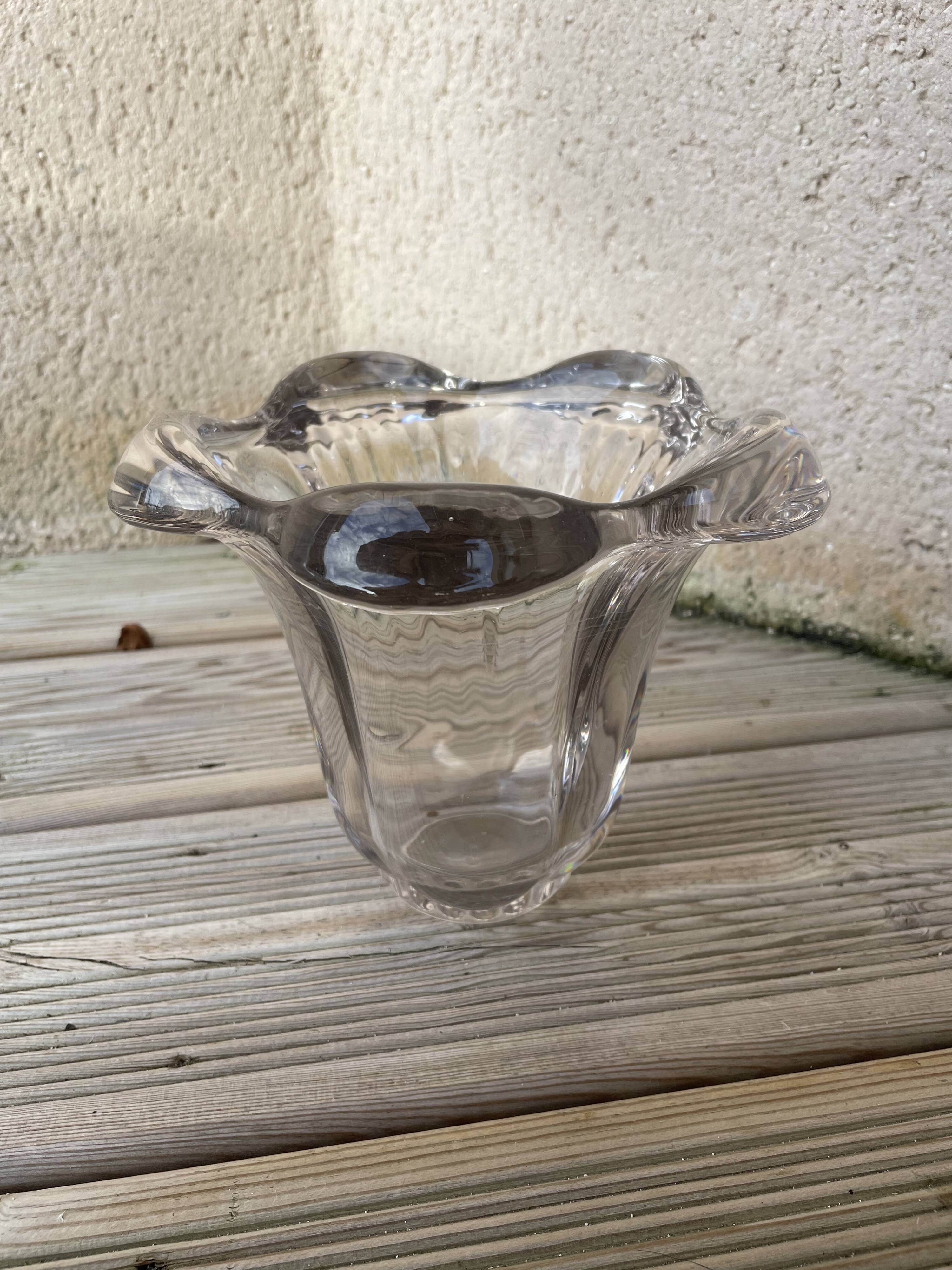 Set of 18 decorative items