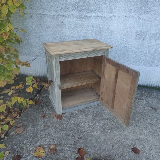 Small Parisian buffet