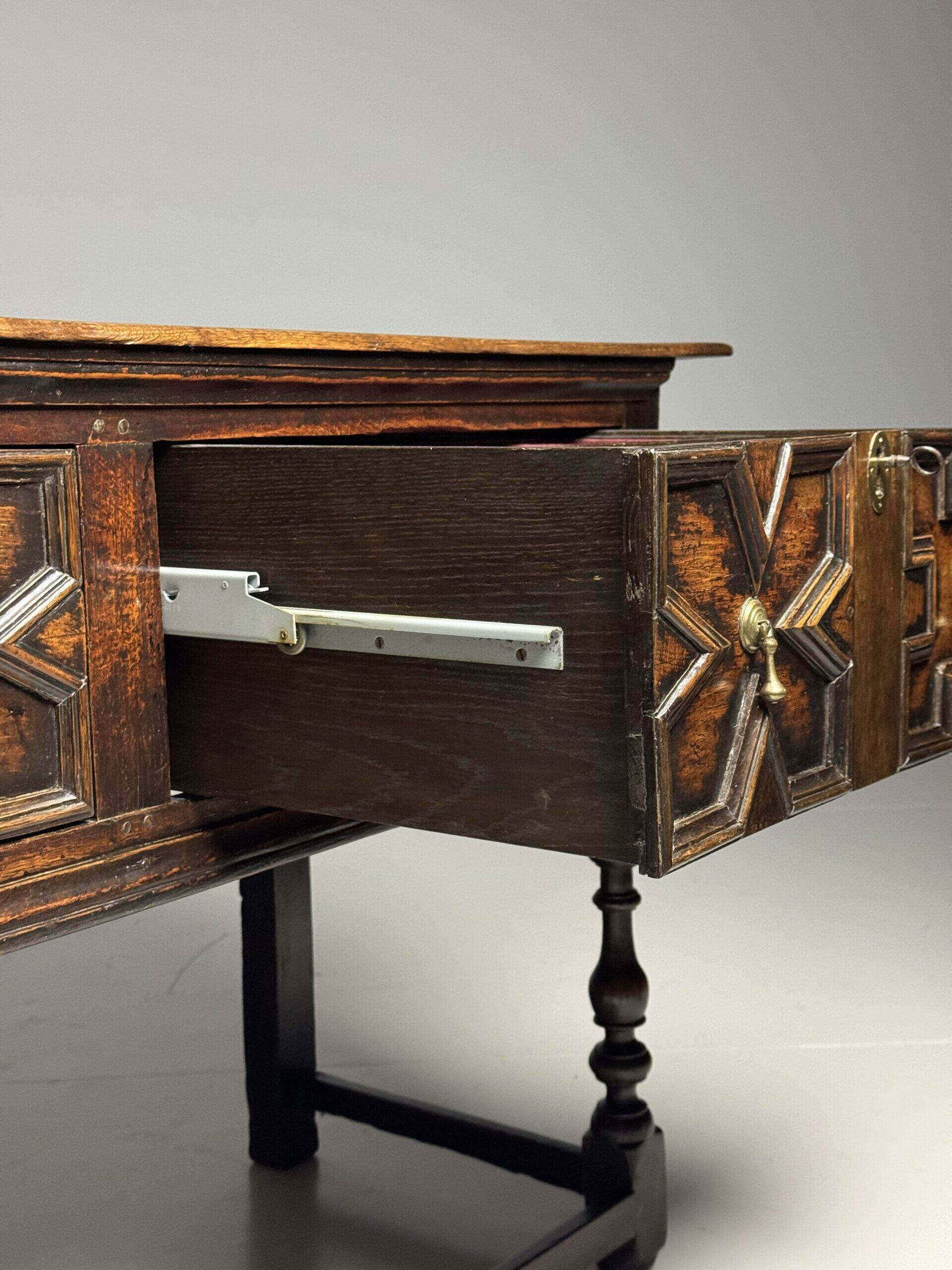 English dresser 17th century
