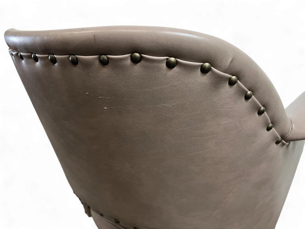 Vintage taupe lounge chair / office chair with chrome frame