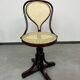 Chaise pivotante en bois courbé n°9 par J.J.Kohn