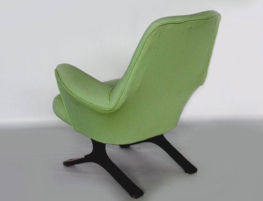 Mid-Century Green Armchair by Tecno, Italy