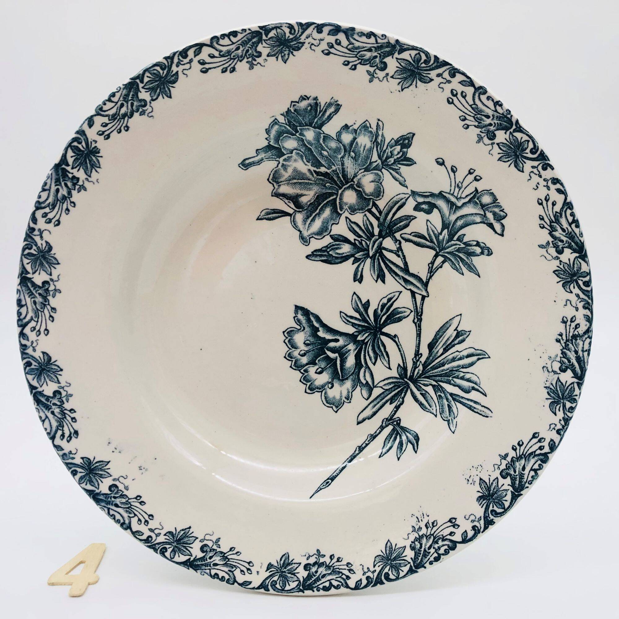 6 Assiettes Creuses “St-Amant- Grands Établissements Céramique"