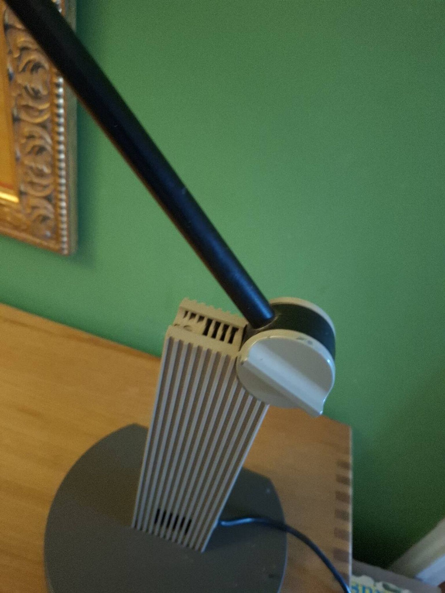 Lampe articulée Artemide par Ernesto Gismondi
