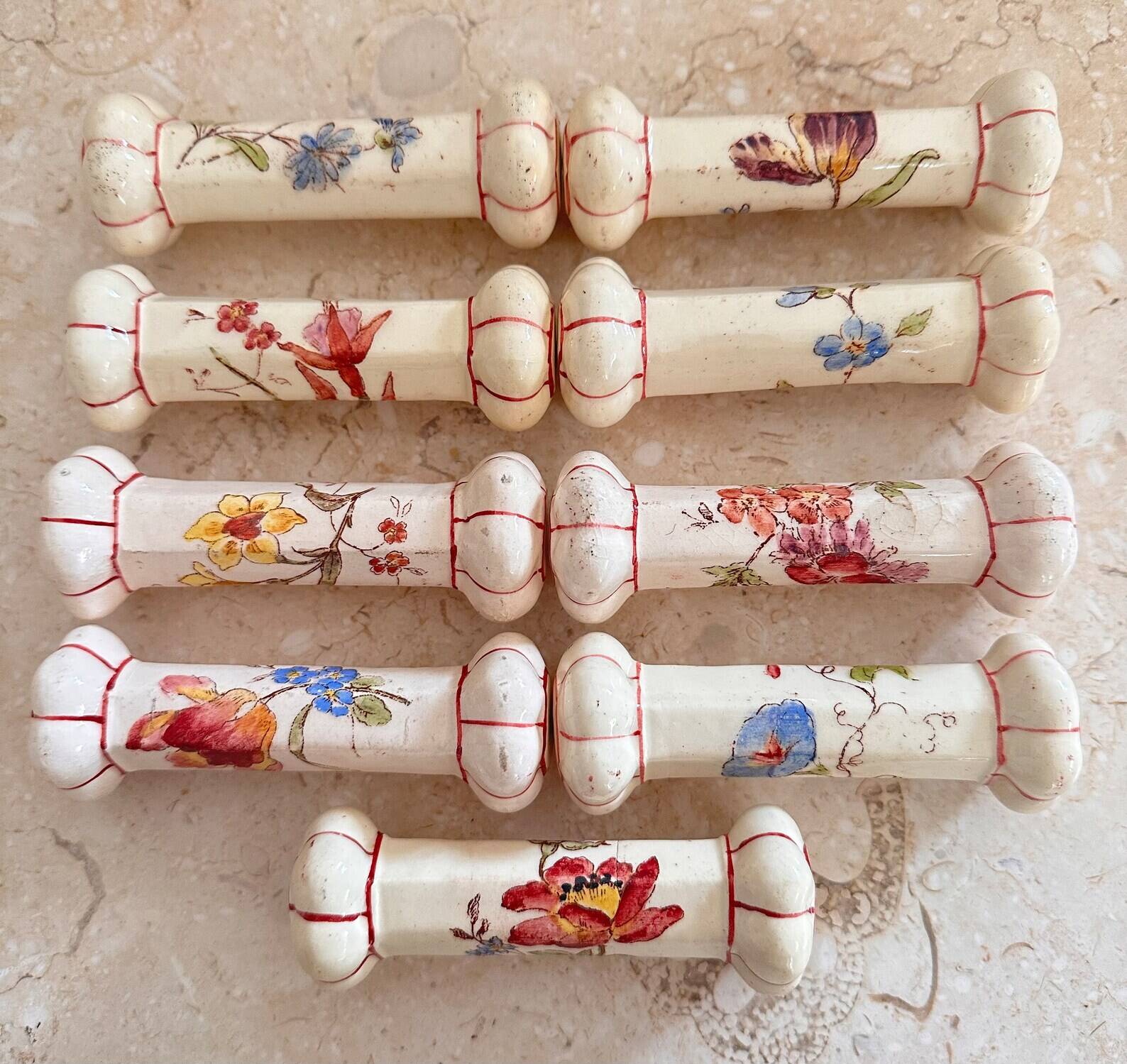 Series of 9 longchamp earthenware knife holders floral decor