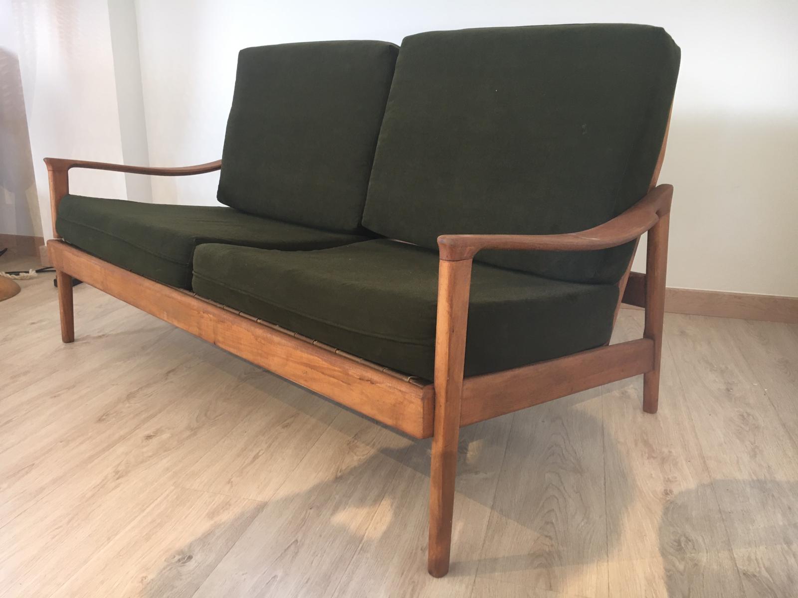 Mid-century scandinavian sofa