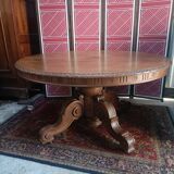 Oval table Renaissance style 8 seats, central foot, late nineteenth