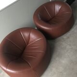 Pair of Pumpkin armchairs by Pierre Paulin in leather
