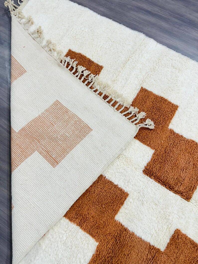 Moroccan Berber rug 250cmx150cm