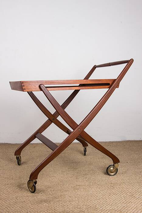 Danish folding teak rolling table, Svend Aage Madsen/Illums Bolhigus.