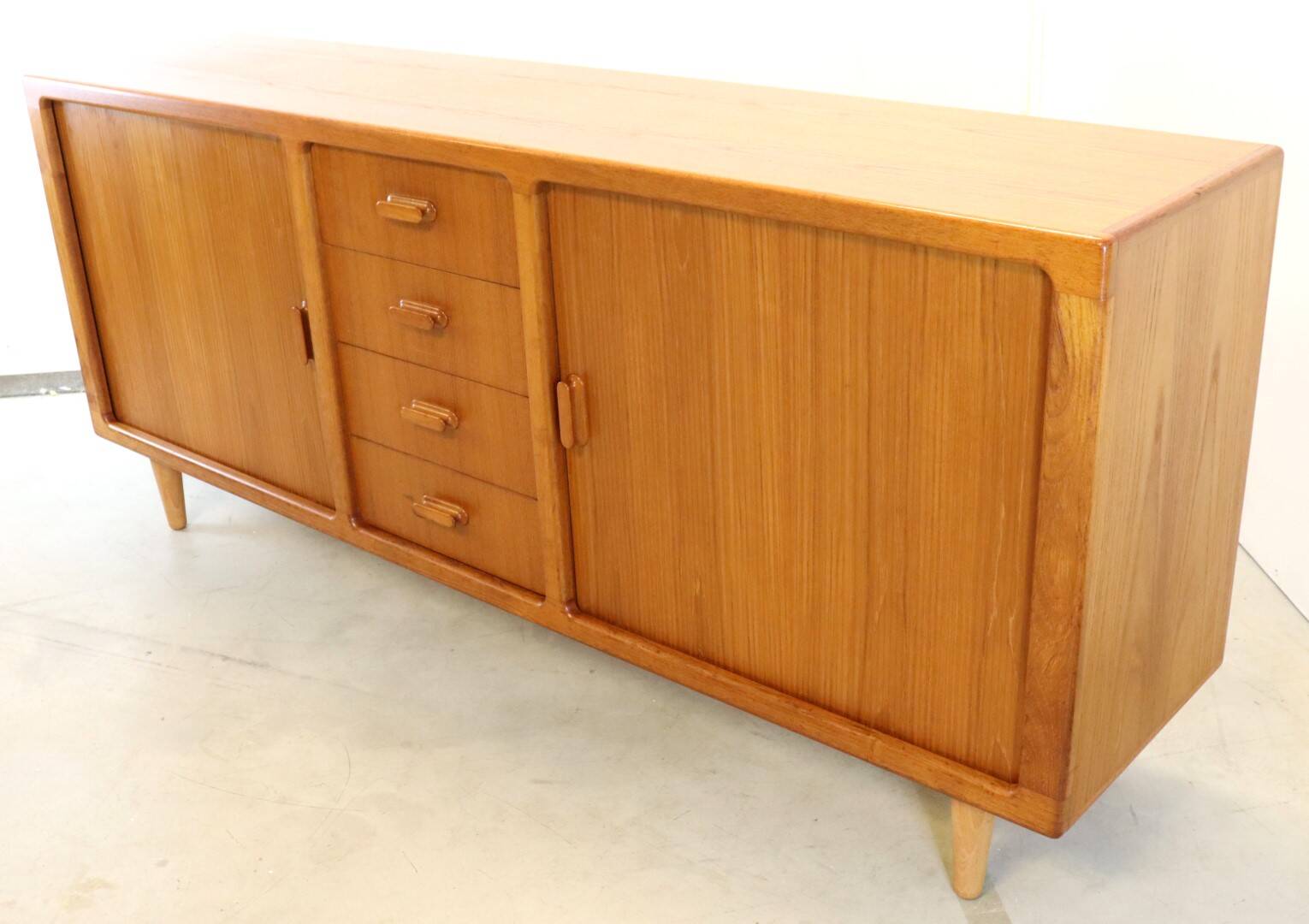 Silkeborg deens teak vintage sideboard 'Bandenitz' | 200 cm