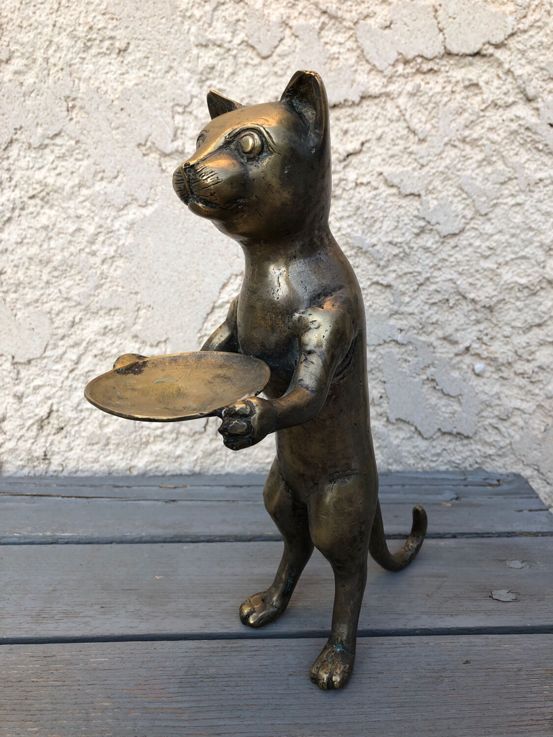 Brass butler cat after Giacometti