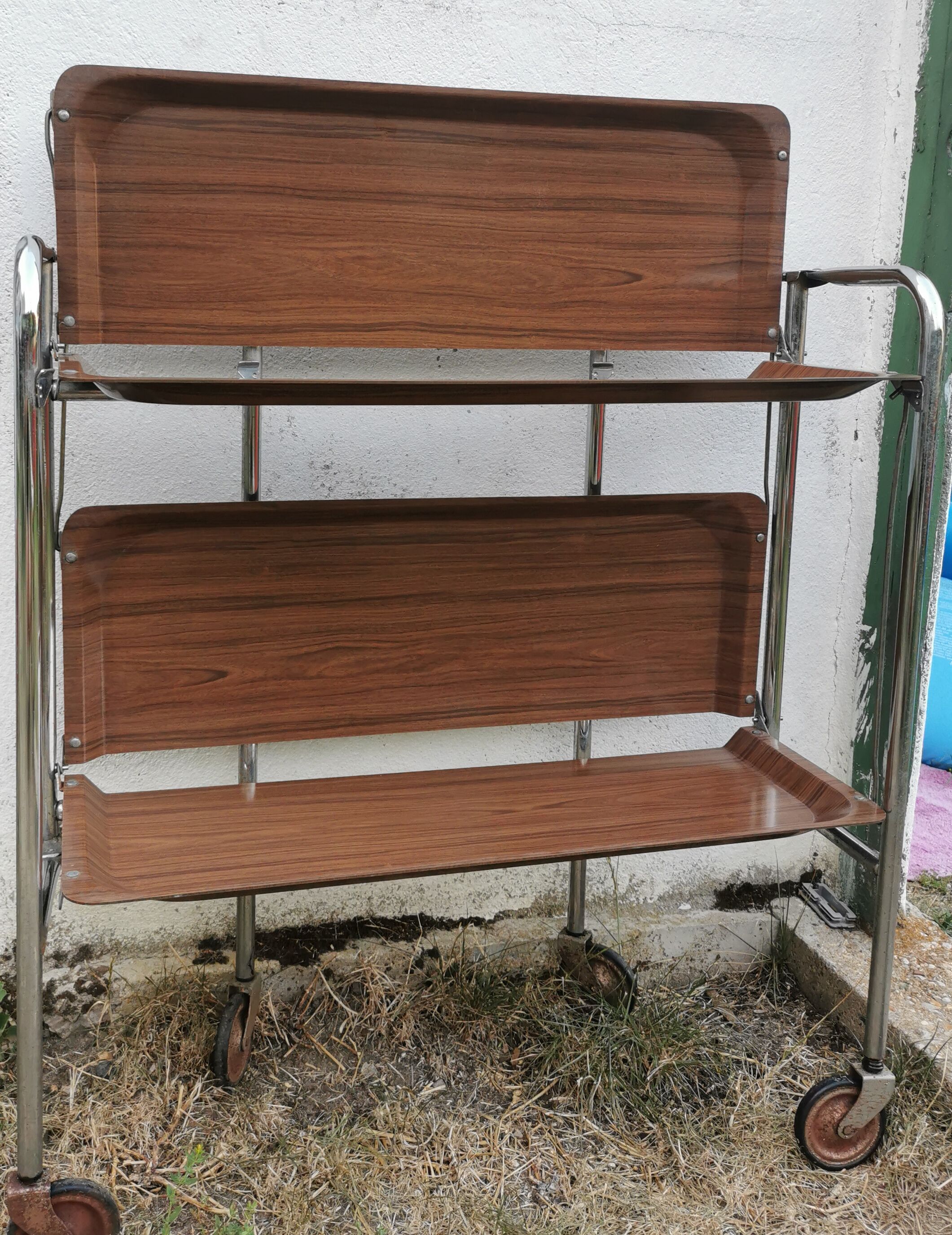 Vintage folding service