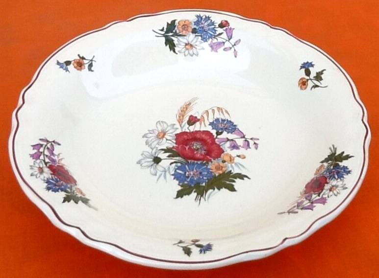 Large salad bowl with polylobed edges Earthenware Sarreguemines France Agreste model