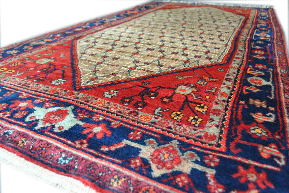 Authentic Persian rug 196x119cm