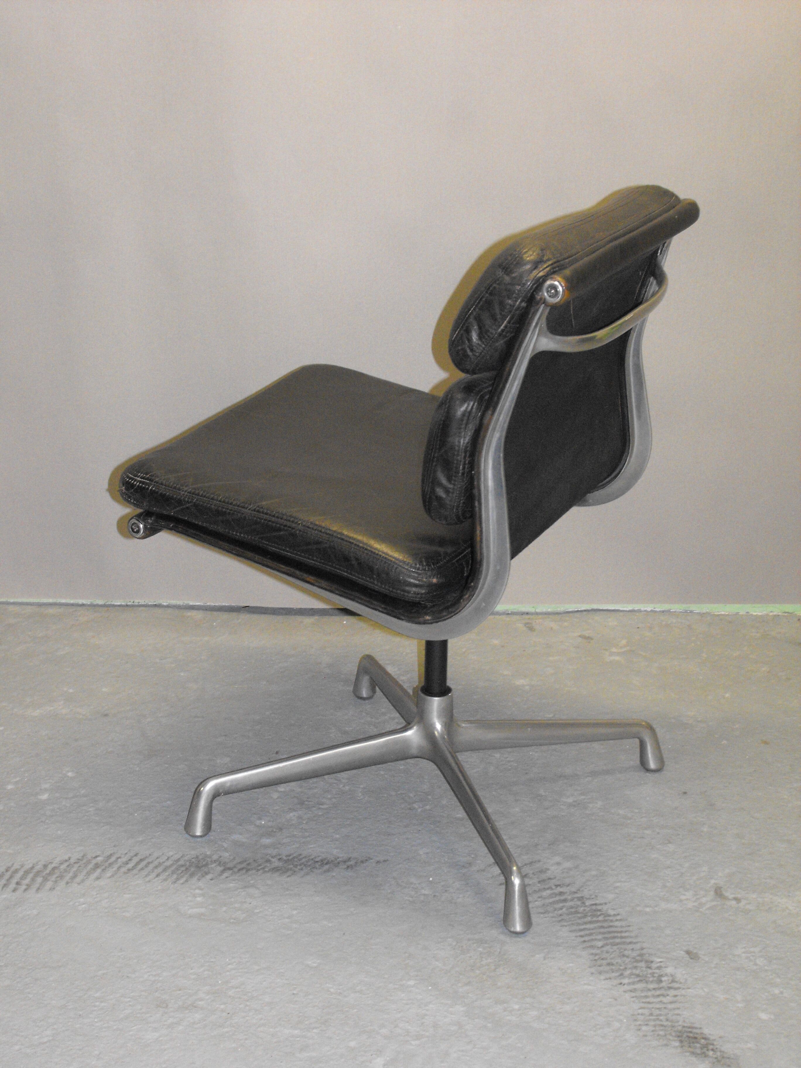 Soft pad by Charles & Ray Eames for Herman Miller 1970