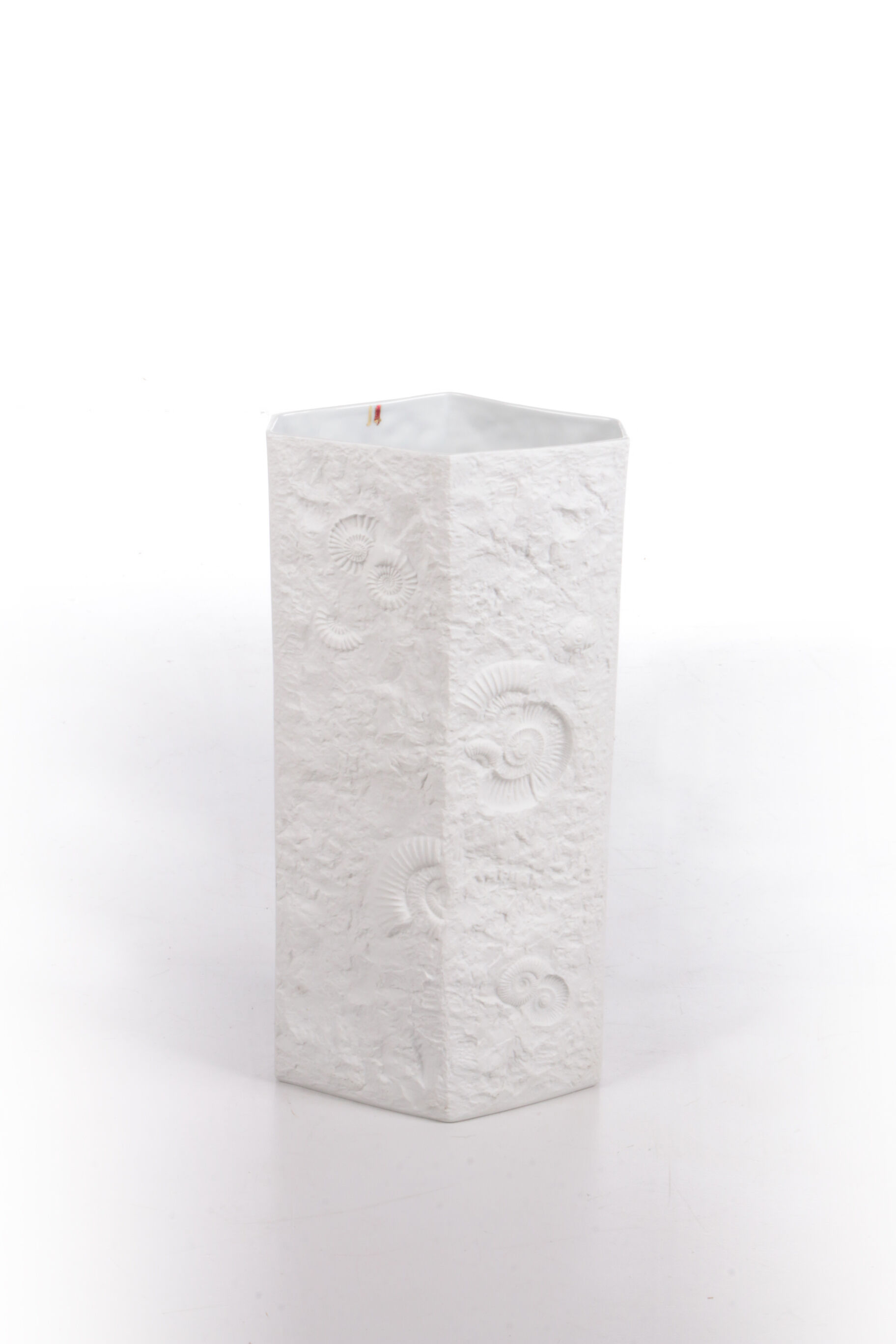 Large AK Kaiser porcelain vase with a white shell fossil pattern