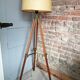 Lampadaire trépieds bois