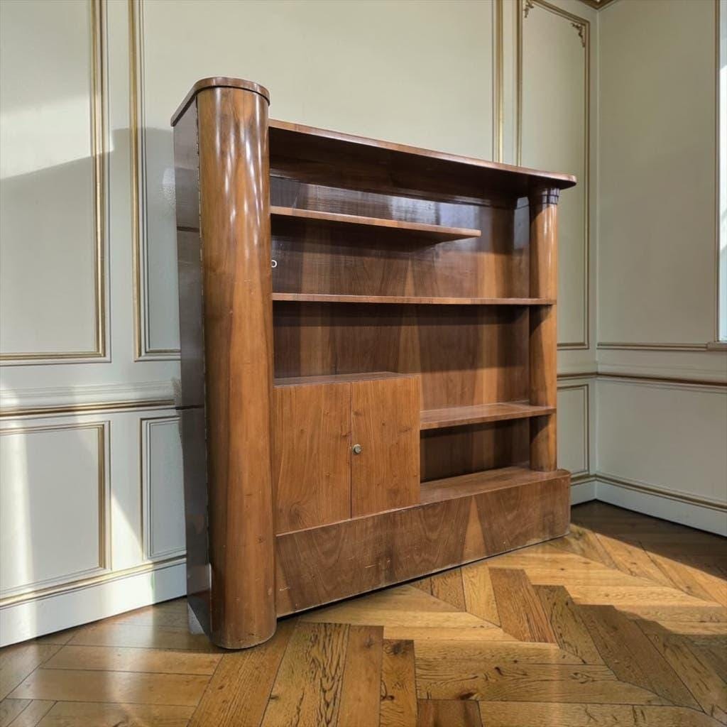Armoire étagère art déco vintage courbée en bois