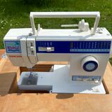 Singer sewing machine