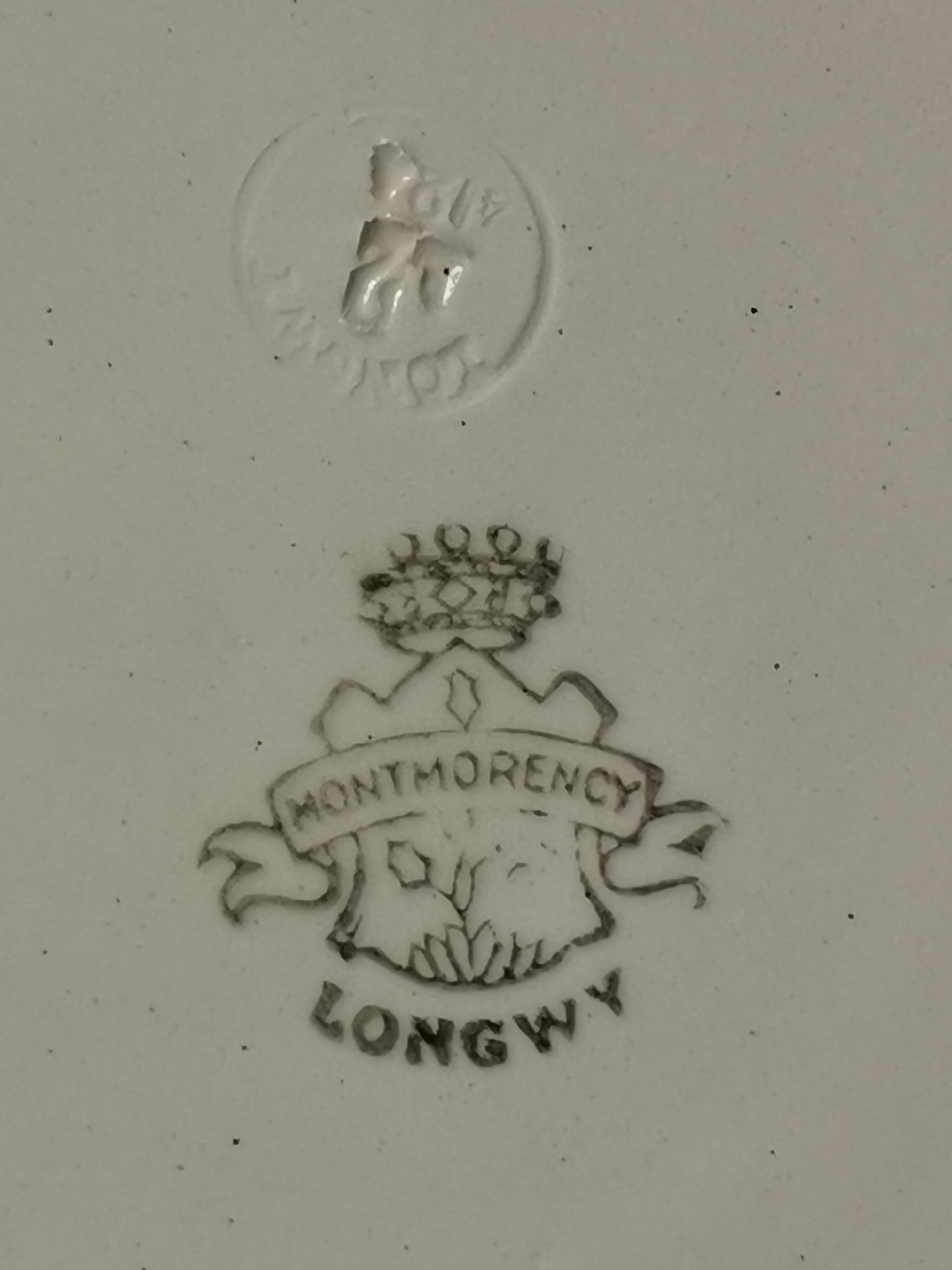 4 hollow plates Longwy "Montmorency" cherries