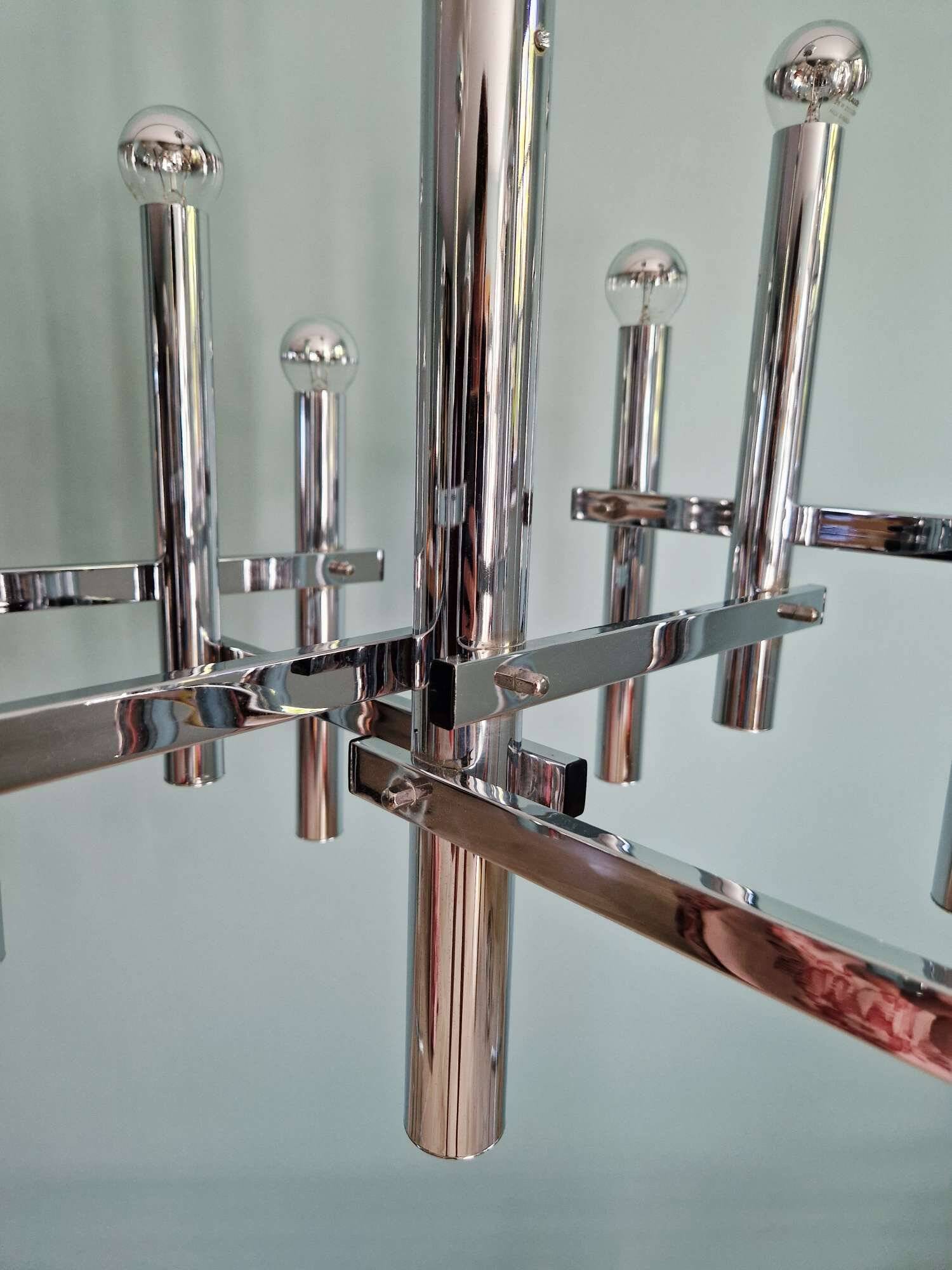 Large geometric chandelier in chromed metal, Massive, 1970