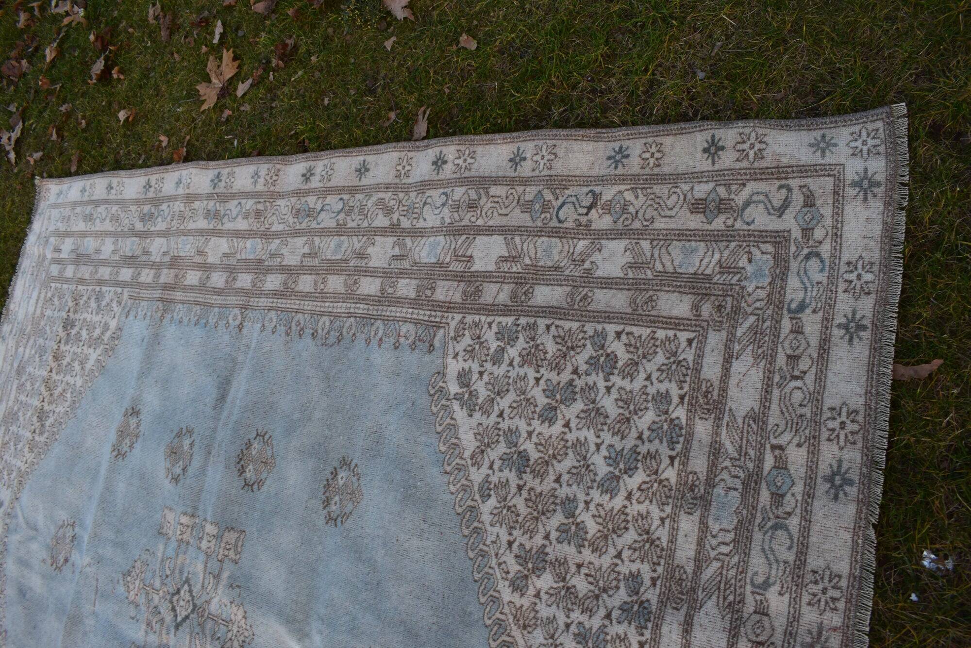 Vintage Turkish Oushak rug 212x265 cm