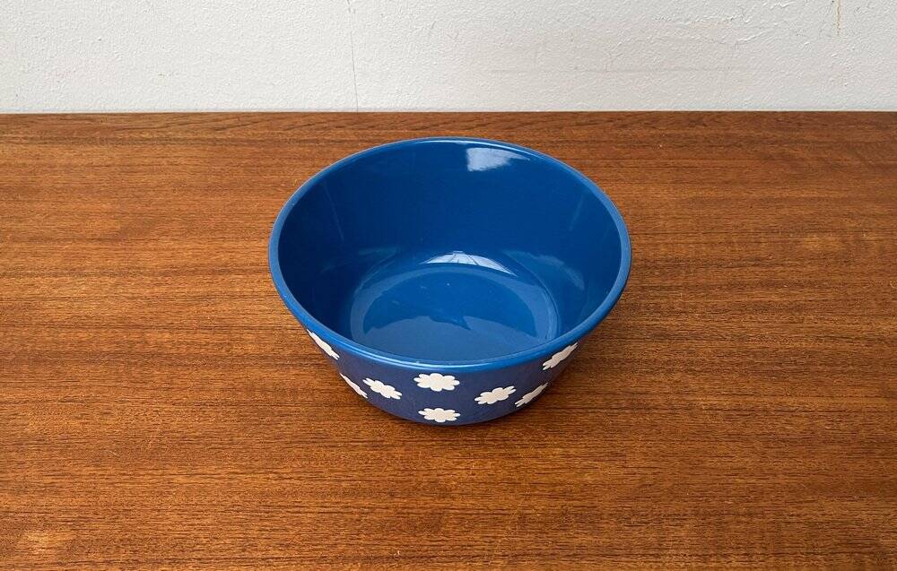 German ceramic bowl from the mid-century by Wächtersbach, 1960s.