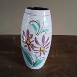 Ceramic vase