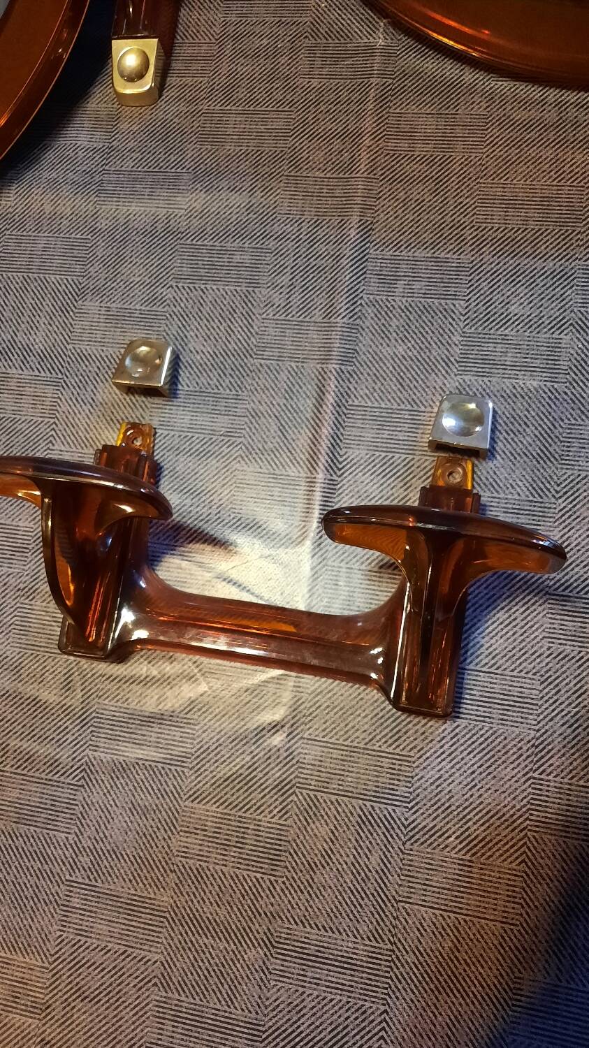 Ensemble 2 miroirs et 2 porte manteau année 70