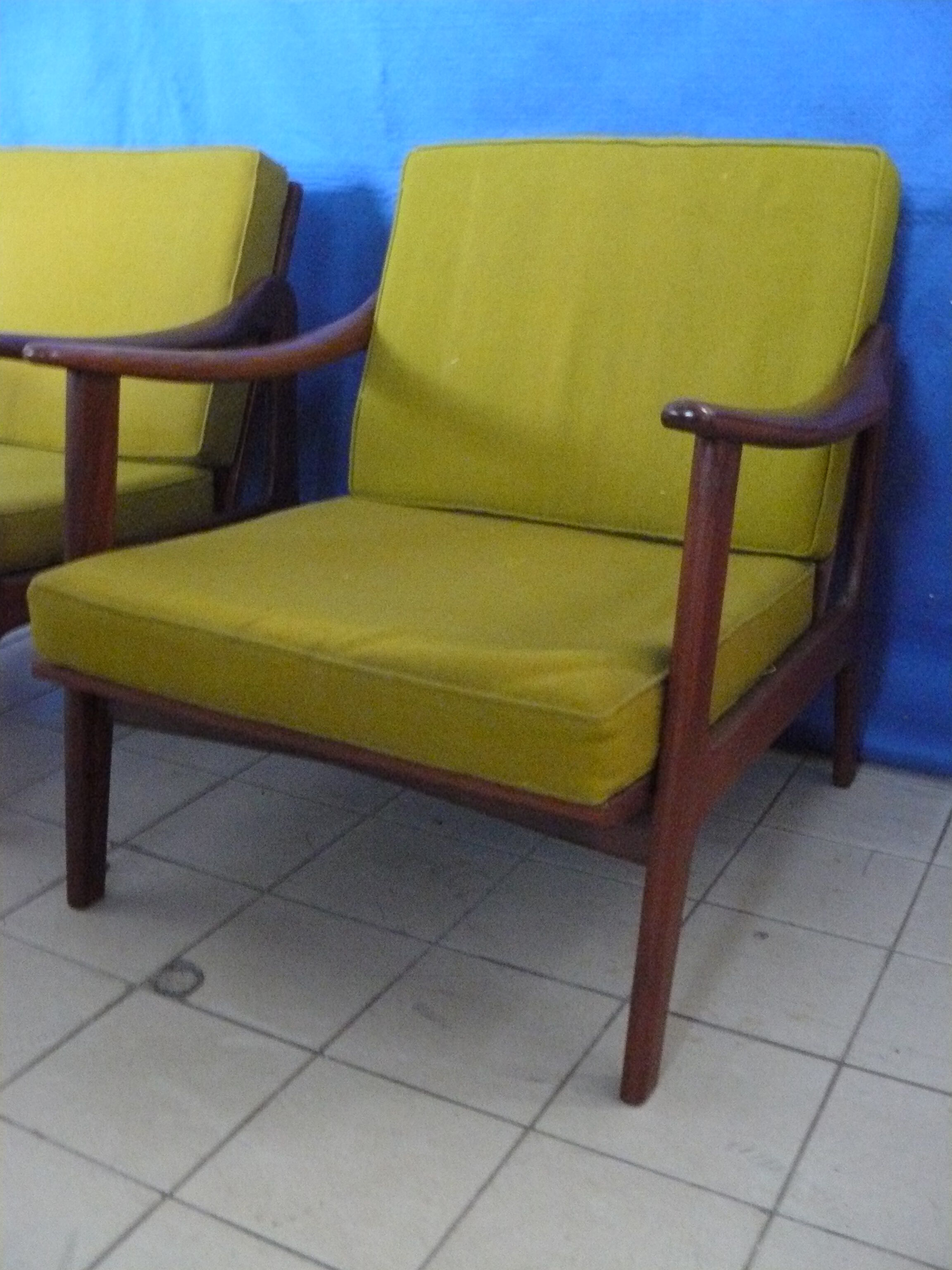 Paire de fauteuils style scandinave des années 60