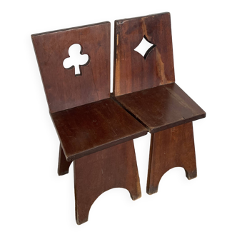 Chaises brutalistes