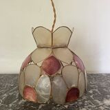 Mother-of-pearl suspension