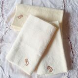 Set of 4 antique towels embroidered and dyed by hand