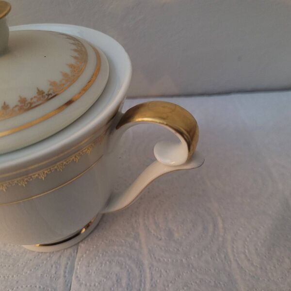 Service café-thé doré Lanternier Limoges, années 1950