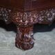 Paire de commodes vintage en bois dur sculpté