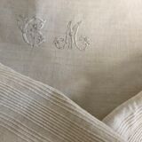 Winegrower's tablecloth, embroidered bedding and monogram
