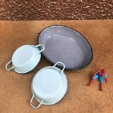 Set of 3 dishes in enamel