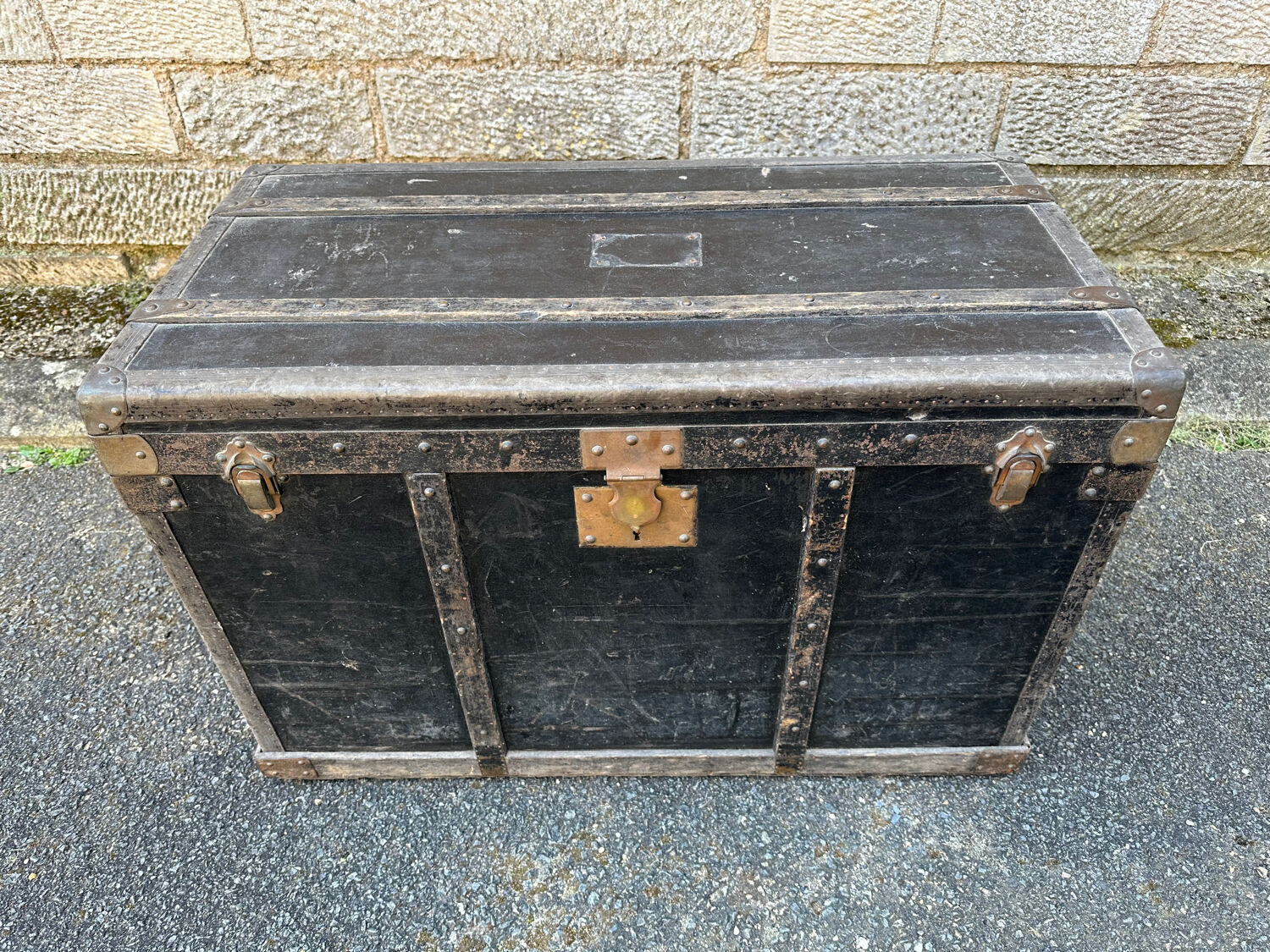 Travel trunk
