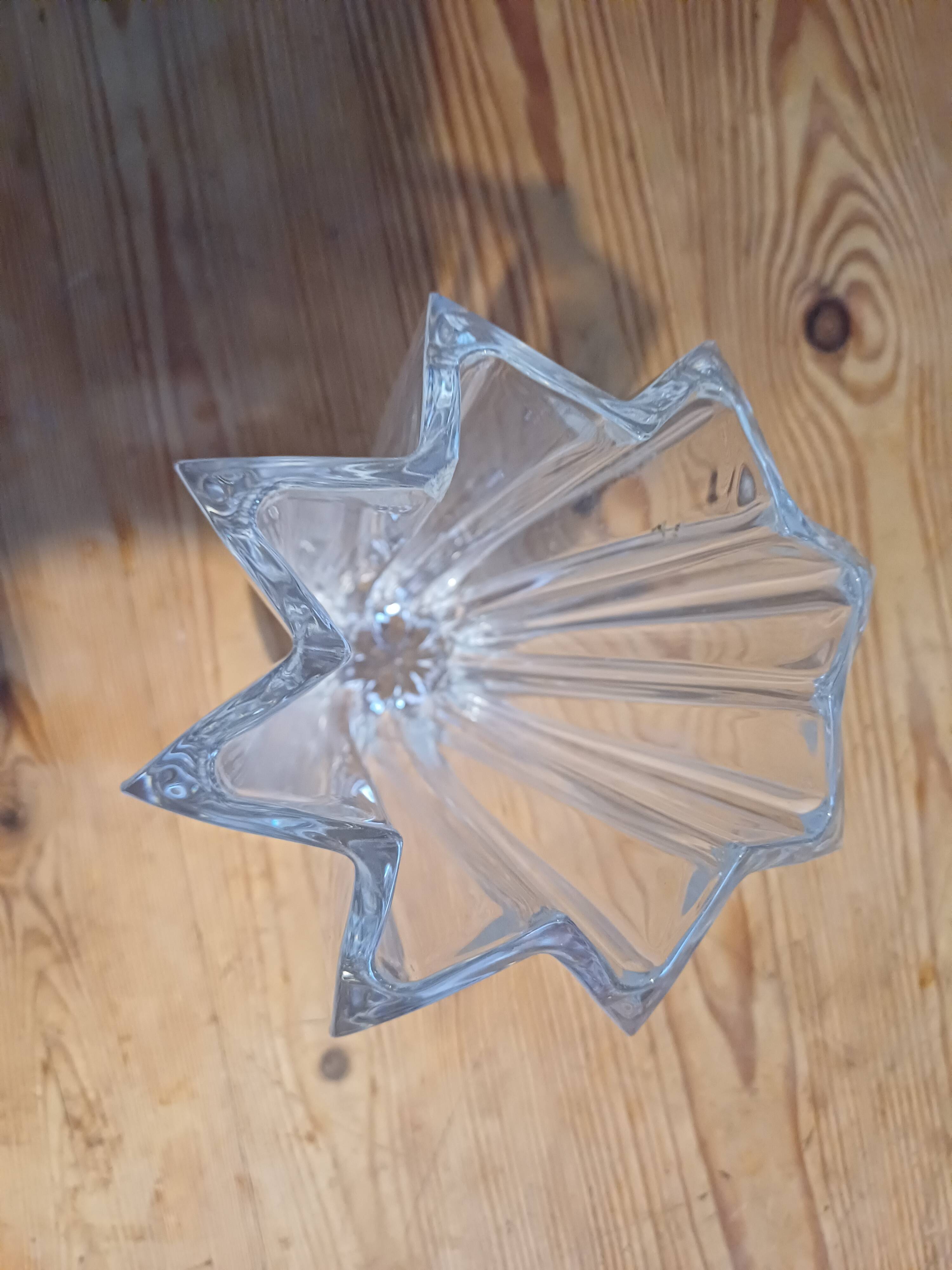 Art deco crystal vase