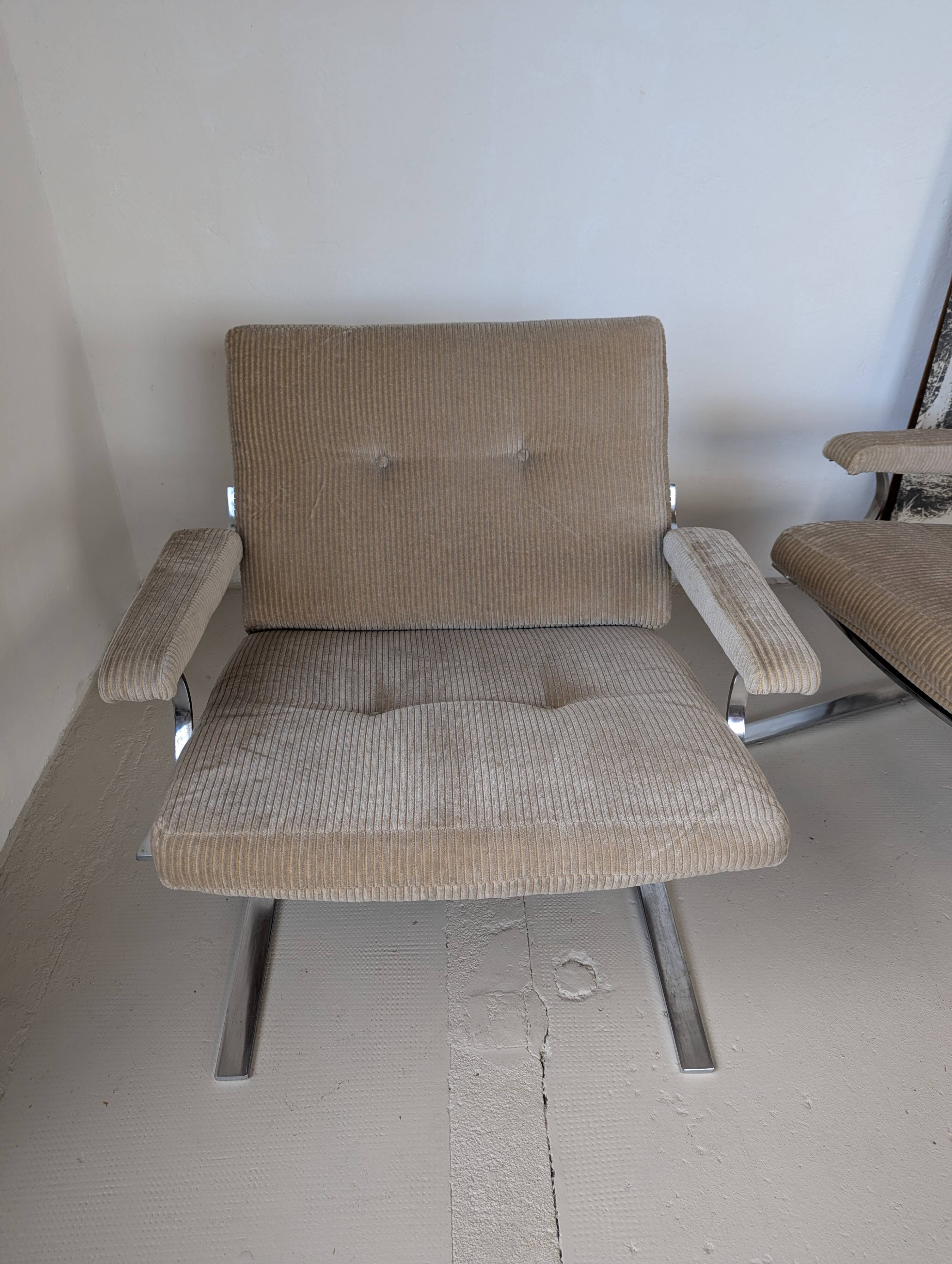 Pair of modernist armchairs by Reinhold Adolf for COR, 1970.