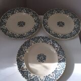 3 Grandes Assiettes Terre de Fer Rhodes Longwy XIX