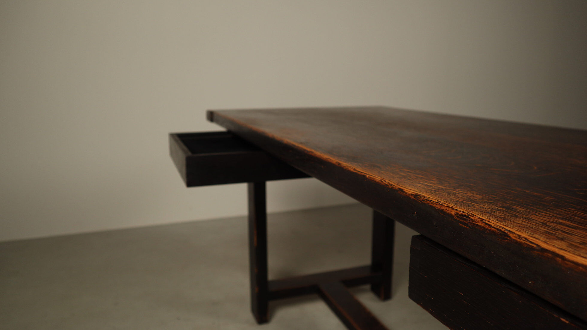 Jean Batenburg dark stained oak dining table for MI, Belgium, circa 1969