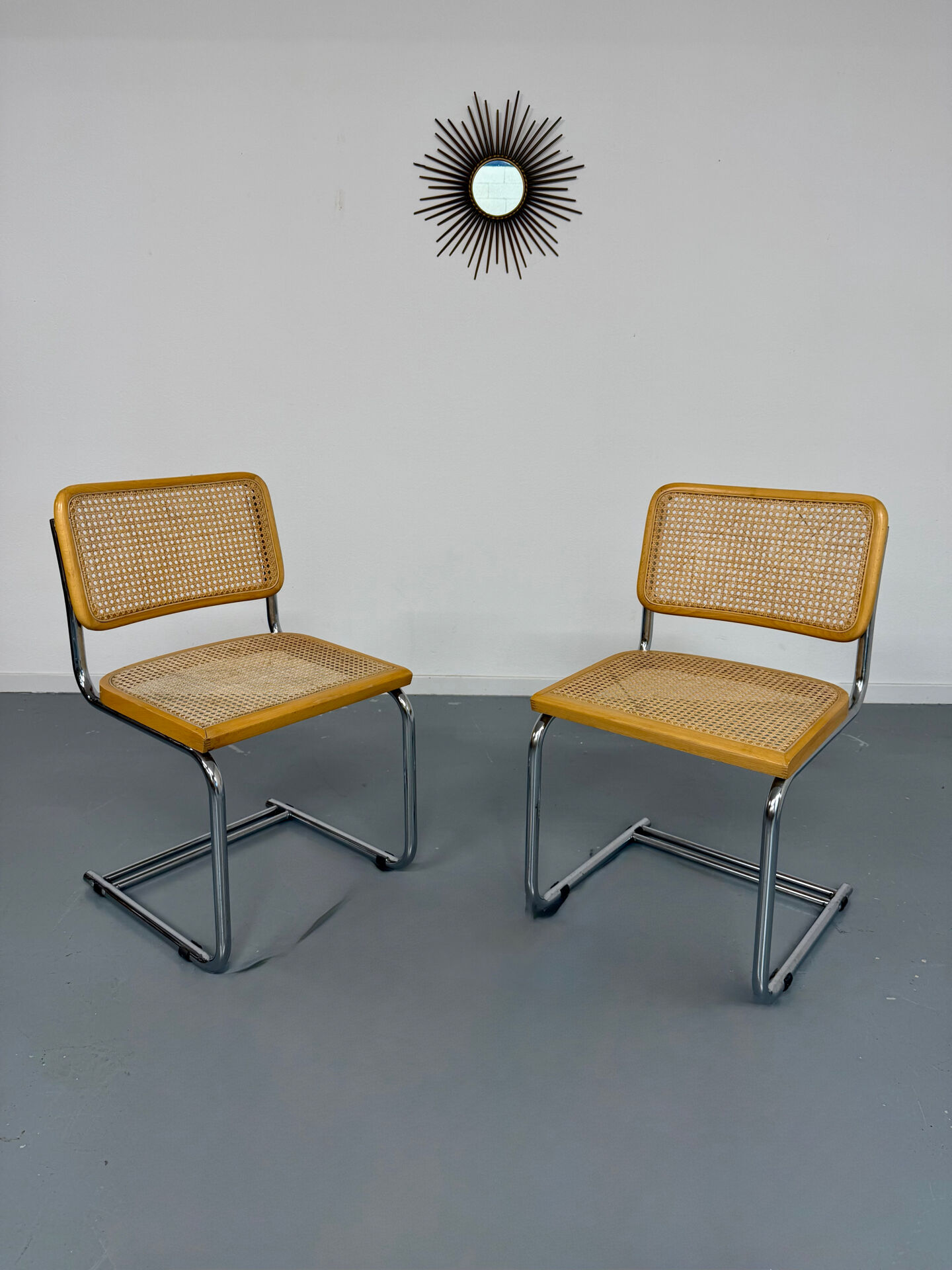 Set of 2 Italian cantilever chairs in cane Cesca 1970s,