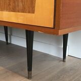 Enfilade en acajou sur une base en bois noirci