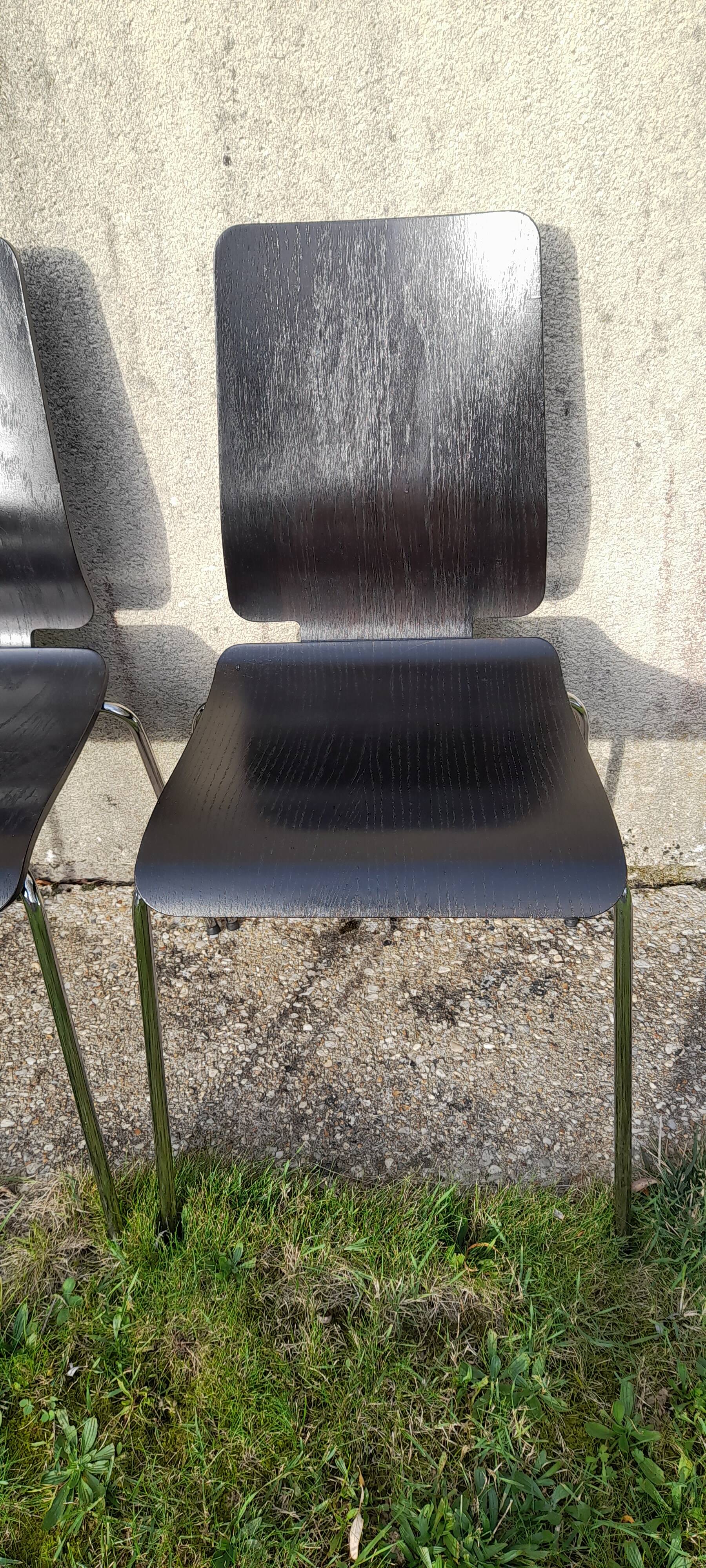 4 chaises IKEA modèle Gilbert en contreplaqué de chêne courbé