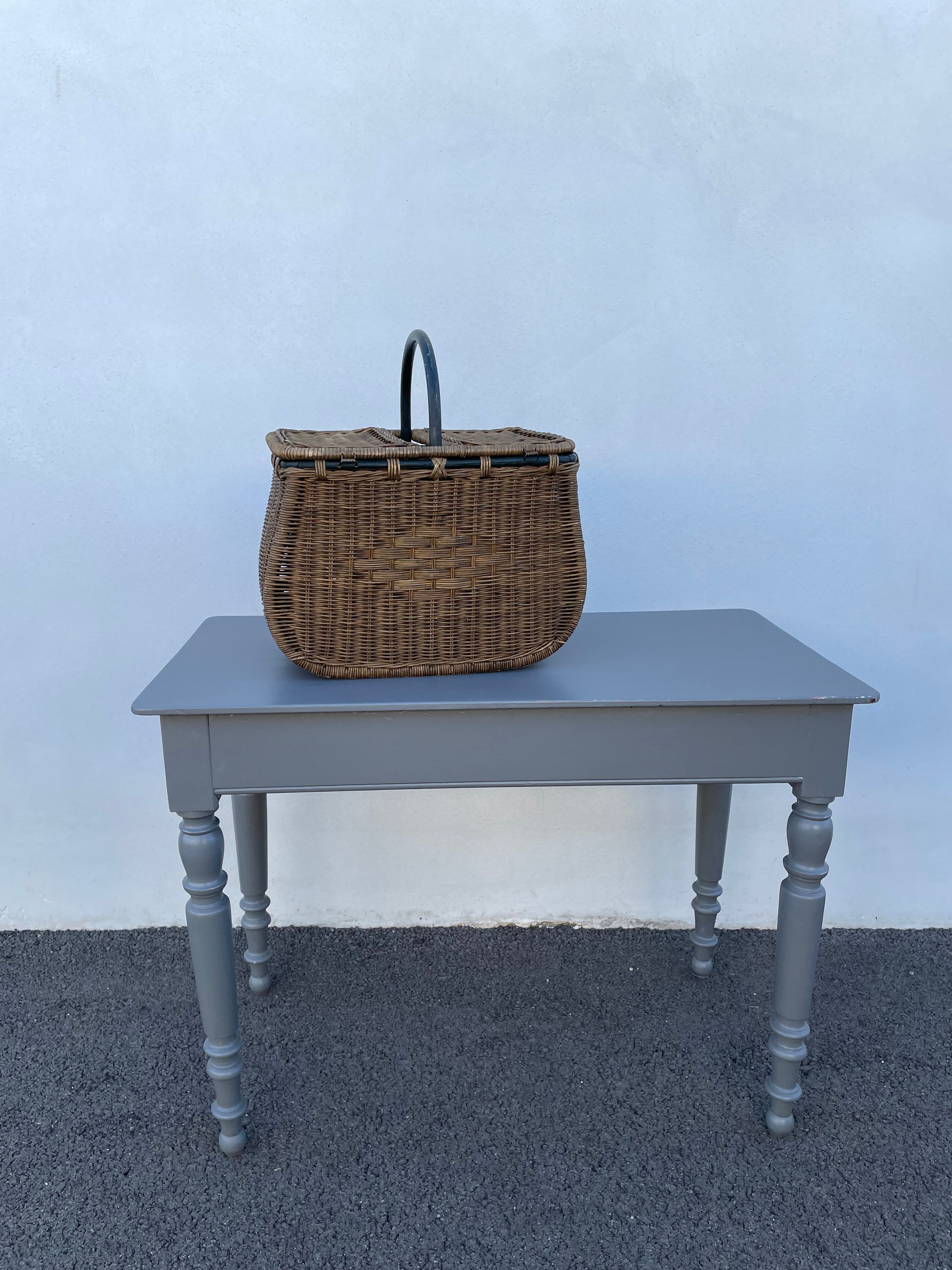 Rattan marrow basket